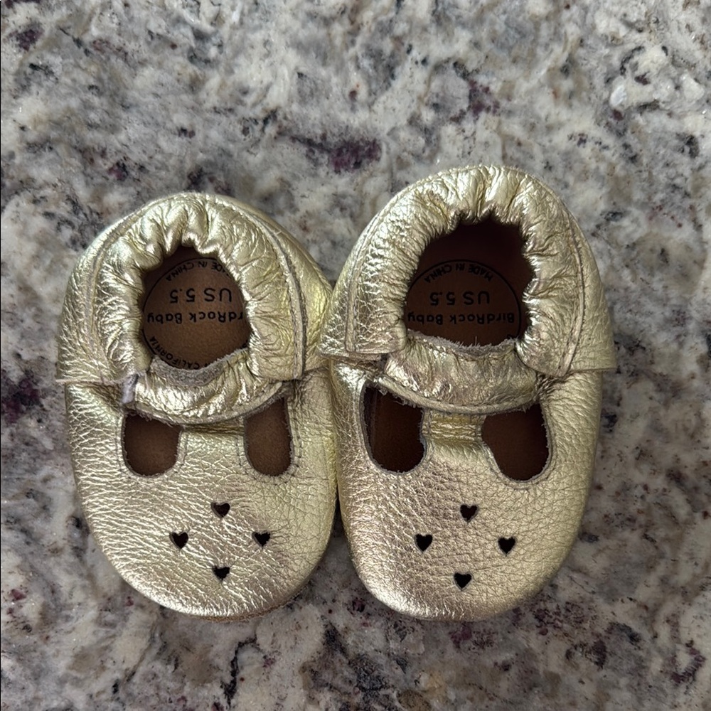 Birdrock Baby Gold Baby Moccasins 5.5